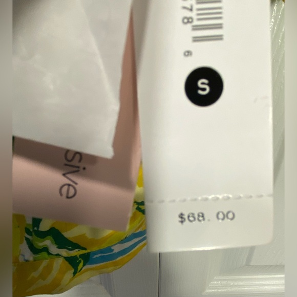 NWT AQUA Bloomingdale’s Lemon Smocked Cropped Top SMALL - Picture 7 of 15